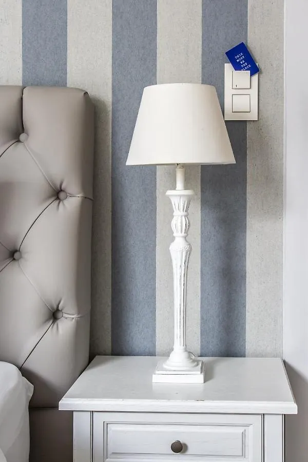 The Hamptons Boutique Hotel Gante 2*,
